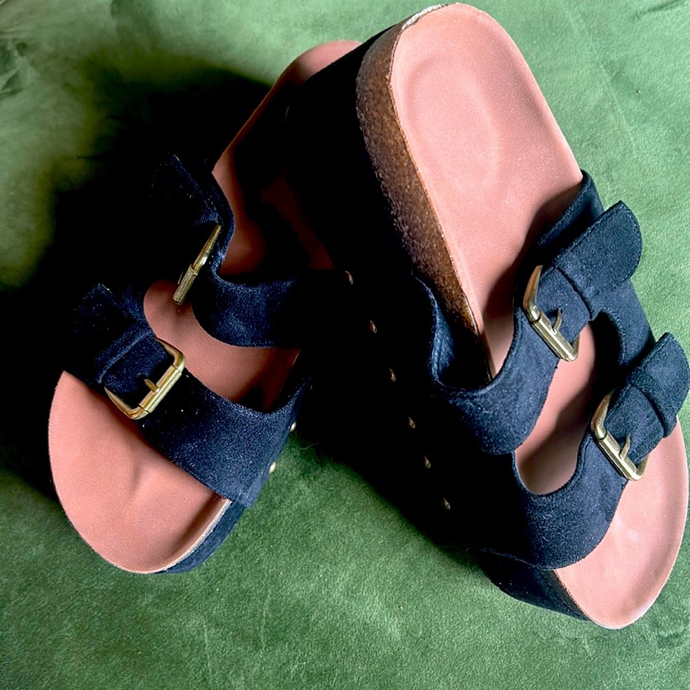 Platform sandals!